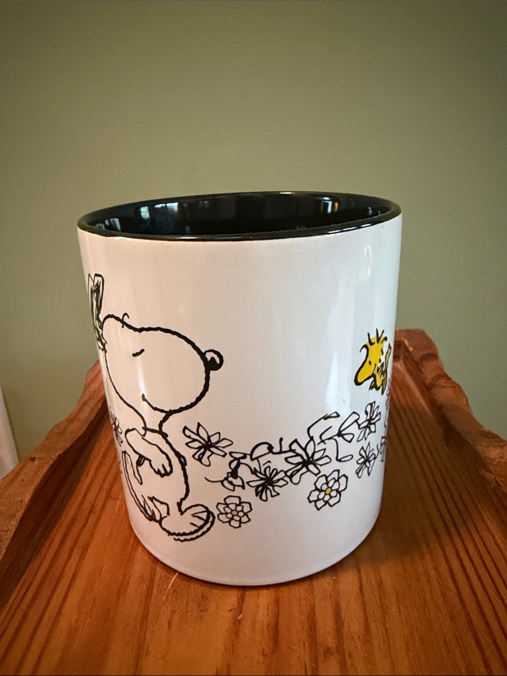 Peanuts White Ceramic Mug with Black Handle and Yellow Accent